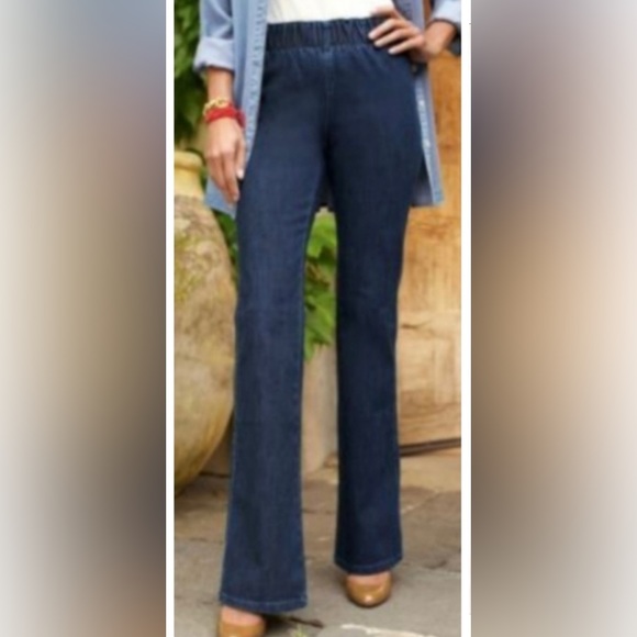 Soft Surroundings Boot Cut Pull-On Jeans, Size M - Picture 1 of 6